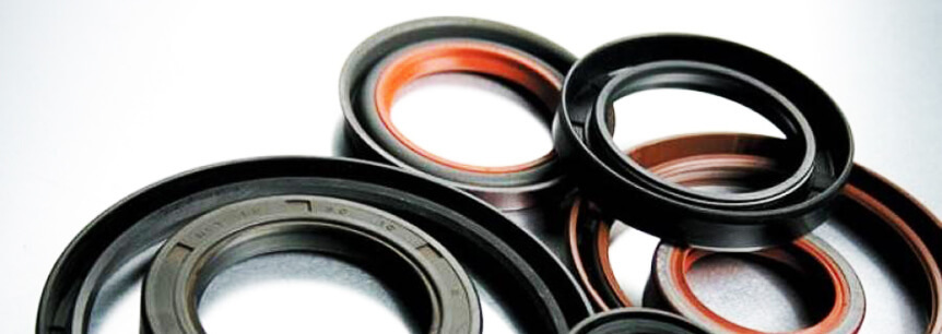 Уплотнения валов редукторов тепловозов